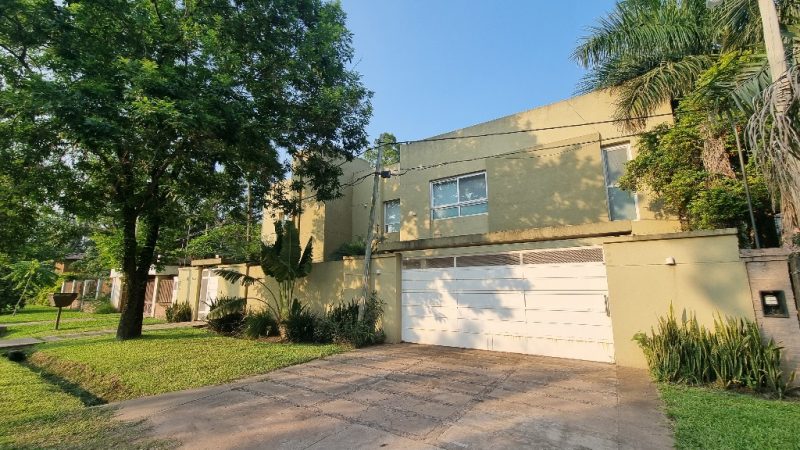 Duplex en Zona Golf Club